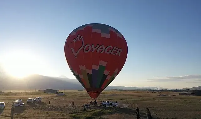 Terörden arındırılan Ağrı Dağı'nda balon turizmi başlıyor