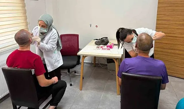 Düzce'de Engelsiz Yaşam Merkezinde ağız ve diş sağlığı taraması