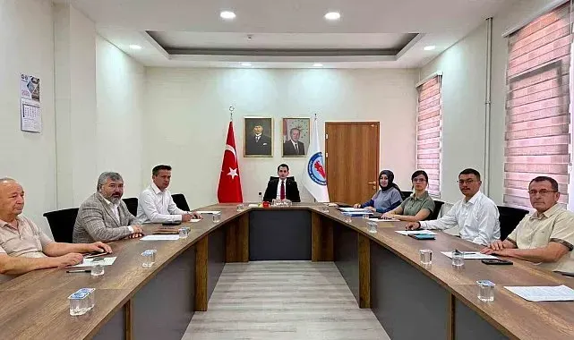 Hisarcık'ta Sosyal Yardımlaşma Vakfı toplantısı yapıldı
