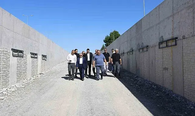Başkan Büyükkılıç, DSİ-Yeni Sanayi Katlı Kavşağı Projesi'nde incelemelerde bulundu