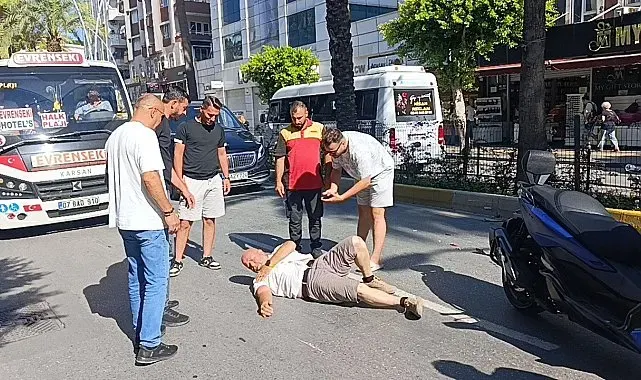 Duran araçları son anda fark ettiler, frene basınca devrilerek sürüklendiler