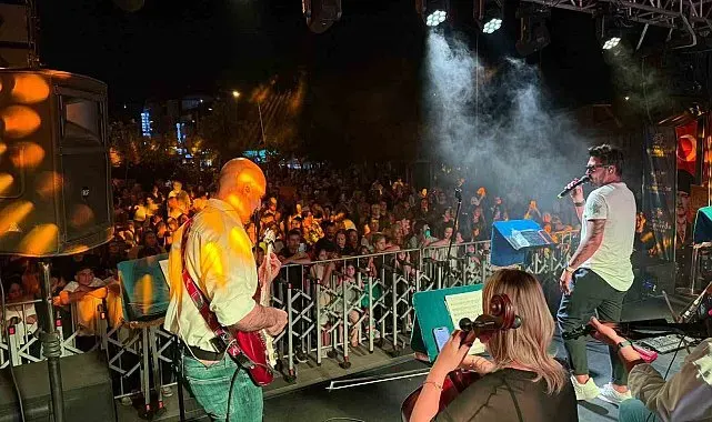 Aydın Büyükşehir'den Nazilli'de yaz konseri