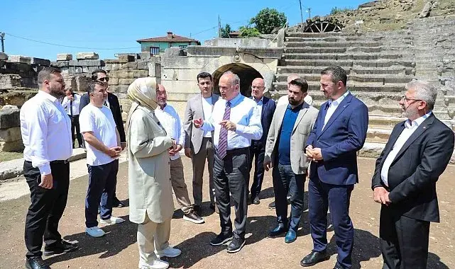 Sayan Kaya, Konuralp'e hayran kaldı
