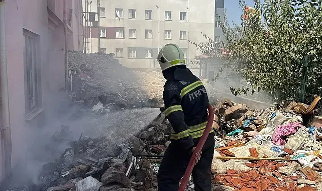 Muğla'nın Menteşe ilçesinde korkutan yangın