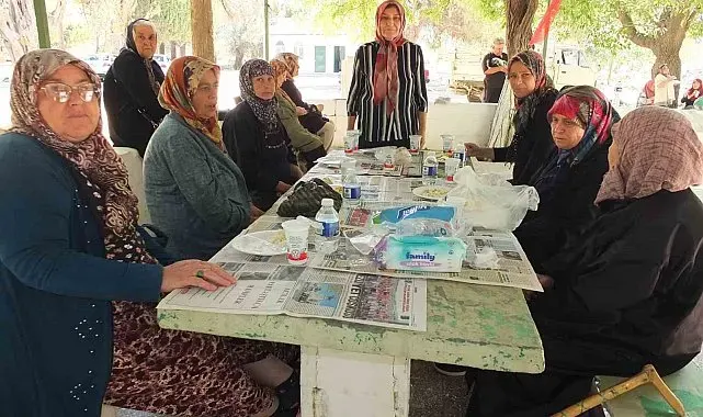 Burhaniye'de Sinan Dede Türbesi binlerce kişinin ziyaret yeri oldu