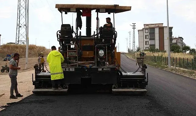 Gölbaşı Caddesi yeni yüzüne kavuştu