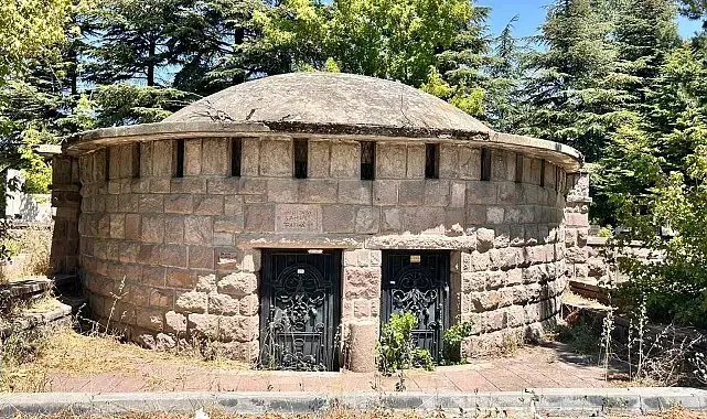 Tek parti döneminde Krematoryum olarak yapıldı, kemik deposu olarak kullanıldı