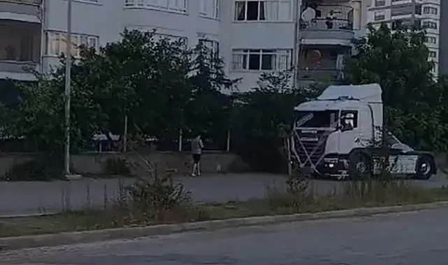 Düğün konvoyunda havalı korna çalan 8 kamyon sürücüsüne 168 bin TL ceza