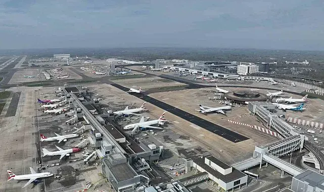 Londra'daki Gatwick Havalimanı'nda su kesintisi: Tuvaletler çalışmadı, restoranlar kapandı