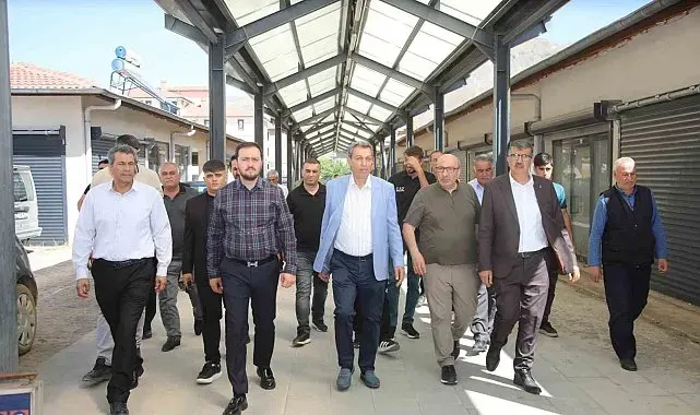 Elazığ'da AK kadro, saha çalışmalarını sürdürüyor