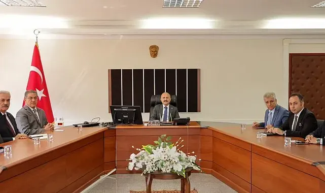 Vali Varol, kaymakamlarla koordinasyon toplantısında bir araya geldi