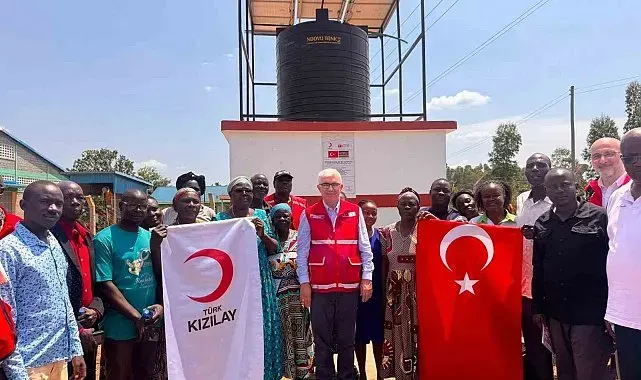 Türk Kızılayı'ndan Kenya'ya hayat veren dokunuş: 25 bin kişiye temiz su