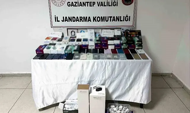 Gaziantep'te 1,5 milyon TL değerinde kaçak malzeme ele geçirildi