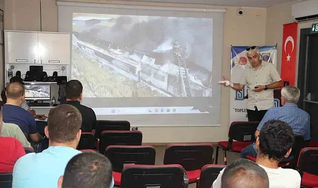 Bandırma'da yükümlülere basın özgürlüğü ve gazetecilik anlatıldı