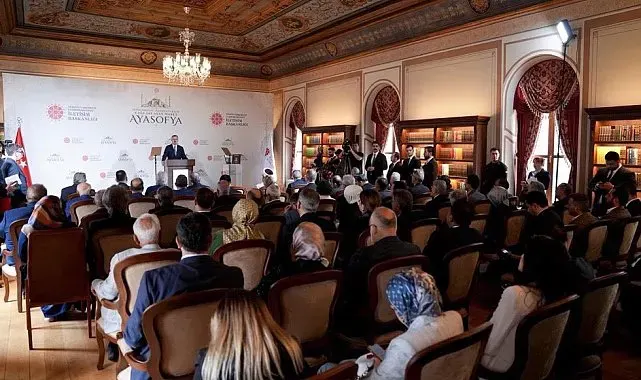İletişim Başkanı Burhanettin Duran: "Ayasofya'nın ibadete açılması adeta bir Kızılelma'ydı"