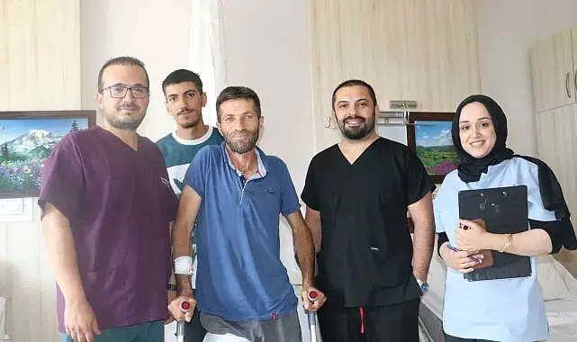 Bingöl'de 37 yıldır yürümekte zorlanan hastaya 10 saatlik operasyon