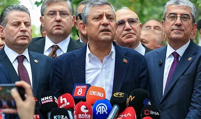 Özgür Özel: "YENİ Parti ilk kez ve son kez ana muhalefet partisi olarak bütçe çalışmalarına katılacak"