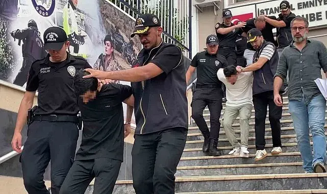 Esenyurt'ta 16'ncı kattan düşen genç hayatını kaybetmişti: Gözaltına alınan 5 şüpheli adliyeye sevk edildi