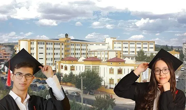 Gaziantep Kolej Vakfı'ndan YKS-AYT'de çifte Türkiye şampiyonluğu
