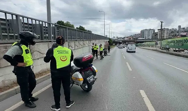 Samsun'da devrilen motosikletteki 2 kişi yaralandı