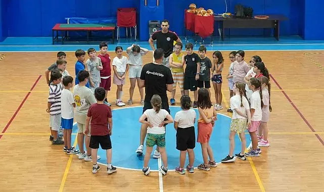 Maltepe Belediyesi Yaz Spor Kursları'yla sporda fırsat eşitliğini destekliyor