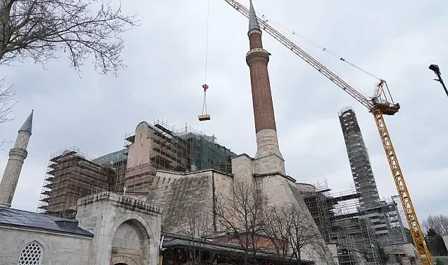 Bakan Ersoy: "Ayasofya'yı, bilimsel koruma anlayışıyla gelecek nesillere en güçlü şekilde aktarmaya kararlılıkla devam edeceğiz"