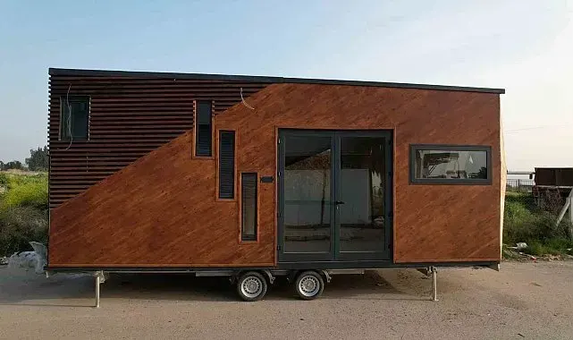 Öğretmenin 'tiny house'u çalınmıştı, Adana polisi kısa sürede buldu