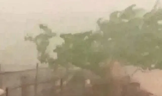 İpsala'da dolu ve sağanak yağış etkili oldu