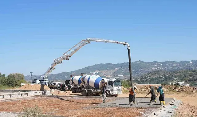 Alanya'da çok amaçlı yaşam alanı'nın temeli atıldı