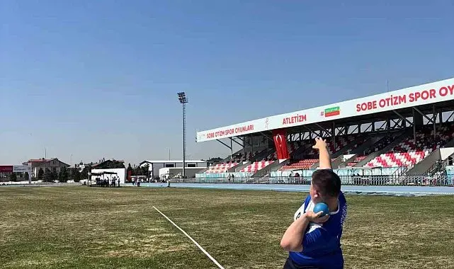 Bandırmalı sporcu Mehmet Talat Uçar, Türkiye ikincisi oldu