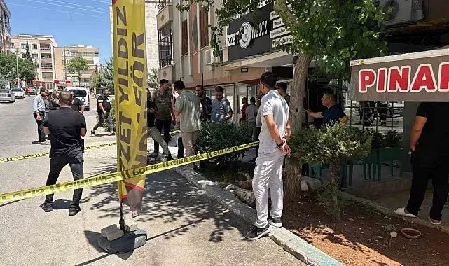Ablası ile tartışan eniştesinin berber dükkanını tüfekle bastı: 4 yaralı
