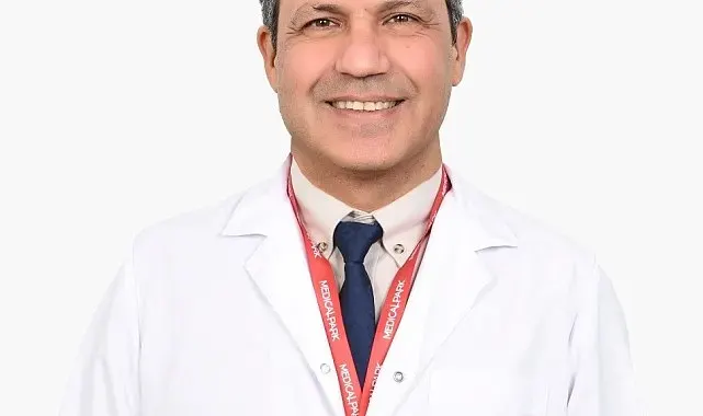 Prof. Dr. Gürhan Öz: "Aşırı terleme sosyal yaşamı olumsuz etkiliyor"