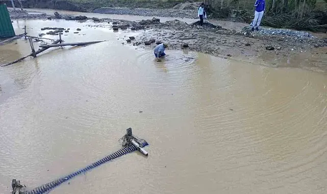 Tekman'da sel felaketi: Evler ve araziler sular altında kaldı