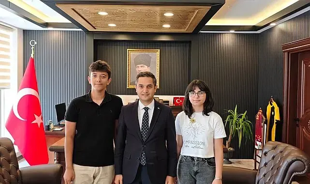 Defne'de 2 öğrenci LGS birincisi oldu