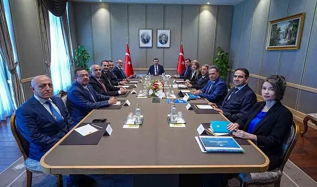 Malatya'nın talepleri Cumhurbaşkanı Yardımcısı Yılmaz'a iletildi