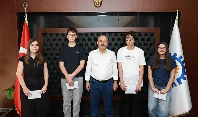 Gebze'den 4 öğrenci LGS'de 500 tam puan aldı