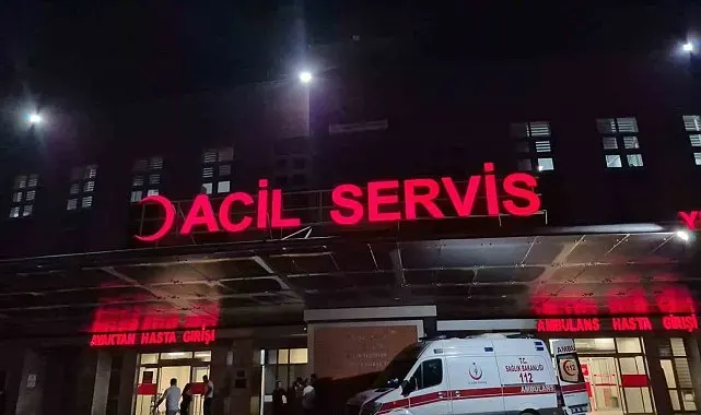 Plakasız motosiklet 'dur' ihtarına uymadı, bekçiye çarpıp kaçtı