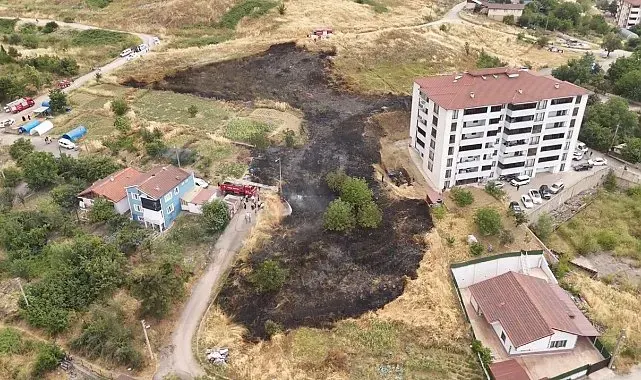 Otluk alanda çıkan yangın yerleşim yerlerine sıçramadan söndürüldü