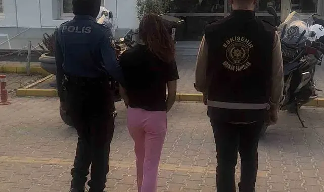 Eskişehir'de 49 yıl hapis cezası ile aranan şahıs yakalandı