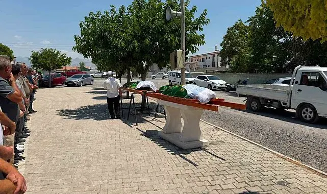 Cinayete kurban giden anne ve kızına acı veda