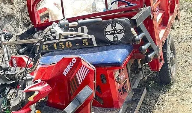 Giresun'da tarım aracı duvara çarptı: 1 ölü, 1 yaralı