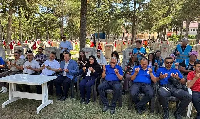 Eskişehir'de şehitleri anma programı gerçekleştirildi