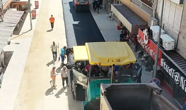 Yenipazar'da sıcak asfalt çalışmaları hız kesmiyor