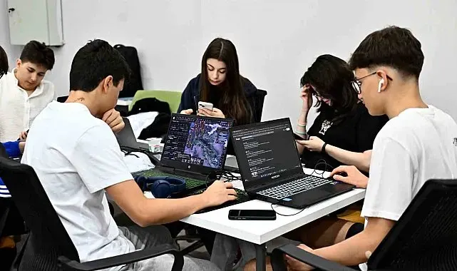 ASSİM'den yapay zekayla marka oluşturma eğitimi