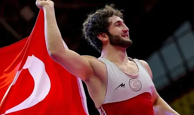 Bilecikli güreşçi Avrupa şampiyonu oldu