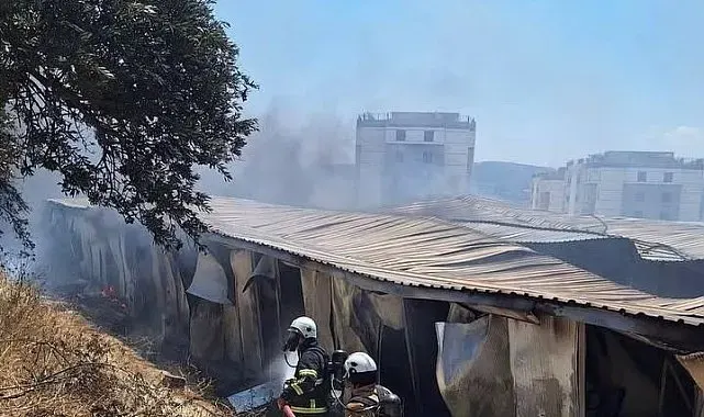 İşçilerin kaldığı konteyner yatakhane alevlere teslim oldu
