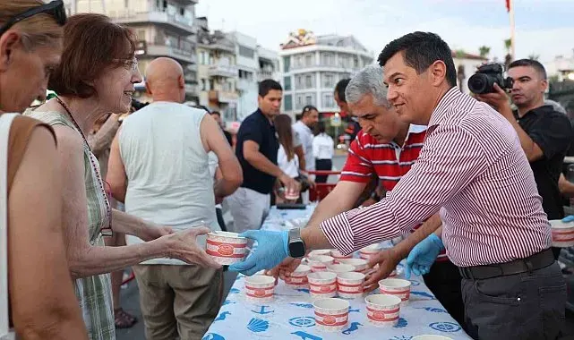 Marmaris Belediyesi'nden 2 bin kişilik aşure hayrı