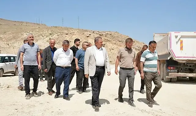 Darende Belediye Başkanı Bozkurt, devam eden projeleri sahada değerlendirdi