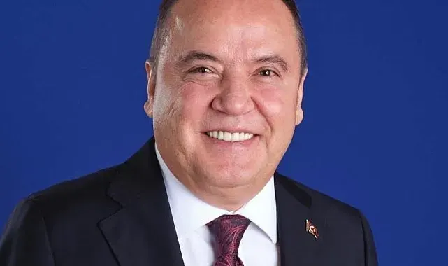 Antalya Büyükşehir davasında Böceklerin tutukluluğuna devam kararı