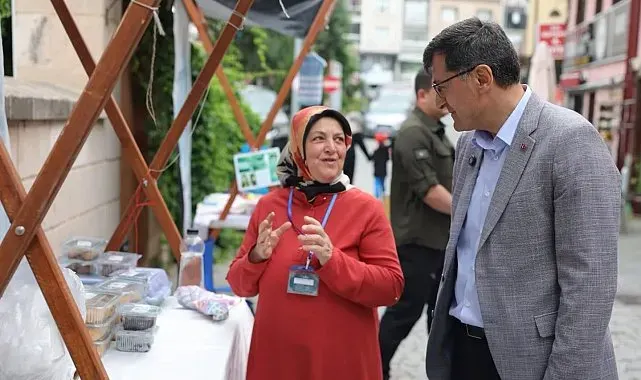 Kütahya'da Yöresel Lezzetler ve El Sanatları ilgi görüyor